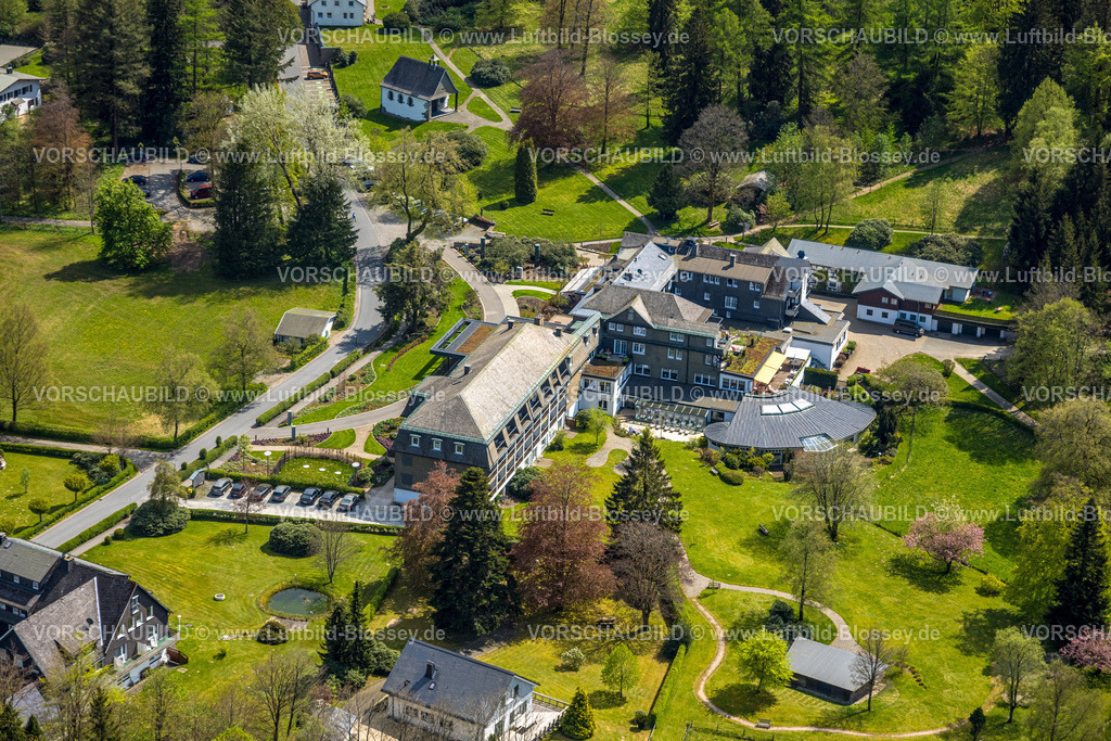 Schmallenberg240505542HotelJagdhausWiese | Luftbild, Hotel Jagdhaus Wiese, Jagdhaus, Schmallenberg, Sauerland, Nordrhein-Westfalen, Deutschland