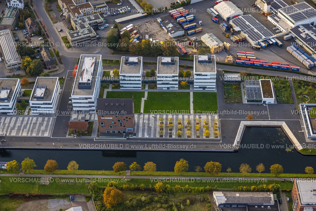 Kleve241014696 | Luftbild, Spoykanal und Hochschule Rhein-Waal Campus Kleve, Bibliothek Kleve, Neue Werft, Kellen, Kleve, Niederrhein, Nordrhein-Westfalen, Deutschland