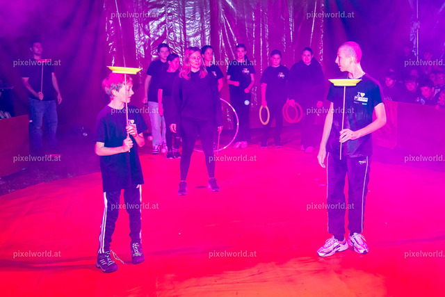 Zirkusvorstellung der MS Feldkirchen Digital | Bildershop von pixelworld.at - Realisiert mit Pictrs.com