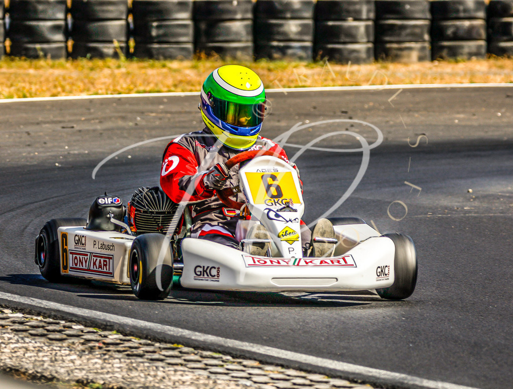 22203BFE-1A24-4053-9BA9-49B8D3FB5F11 | traudl_s_fotos