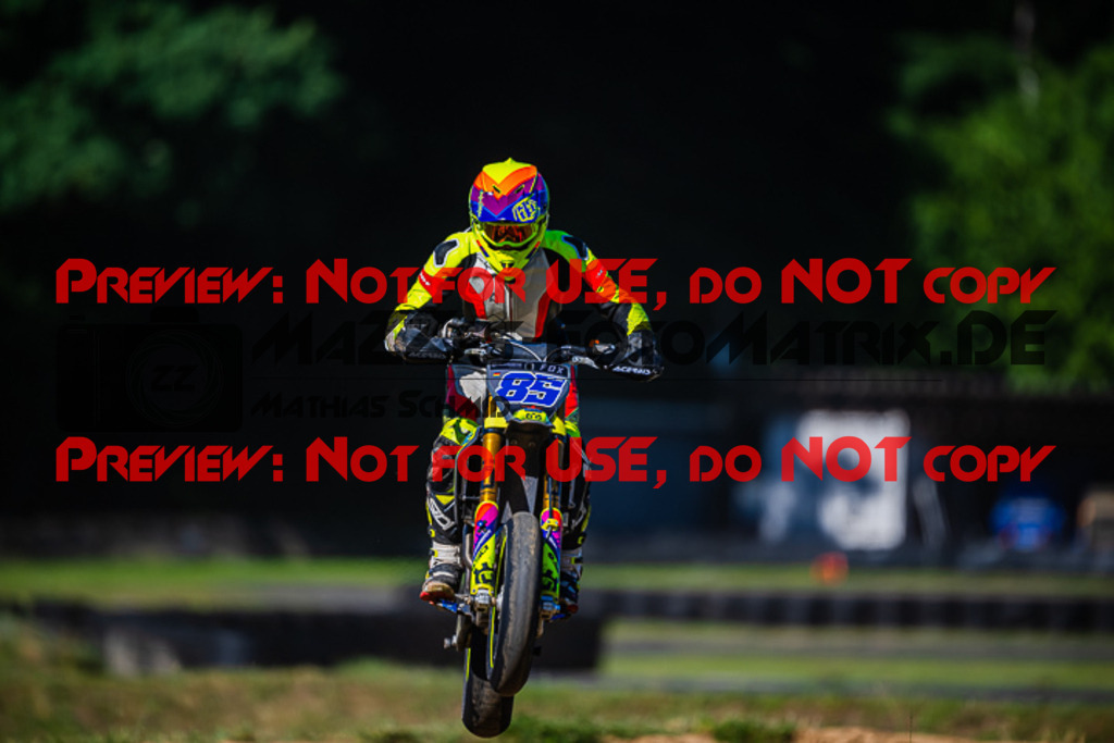 MaZZes_FotoMatrix_220702_3207 | S3