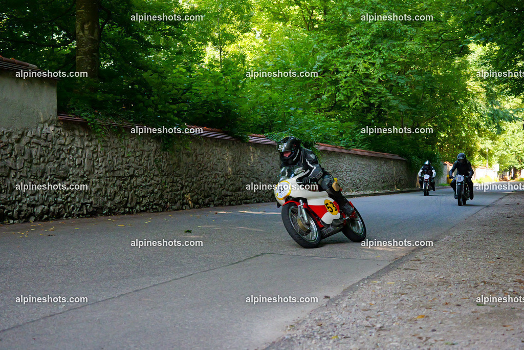 P1015432 | Erleben Sie atemberaubende, hochqualitative Fotos Ihrer Fahrt entlang der malerischen Alpenstraßen. Besuchen Sie alpineshots.com, um professionelle Aufnahmen Ihrer unvergesslichen Reise zu finden und zu kaufen - Realisiert mit Pictrs.com