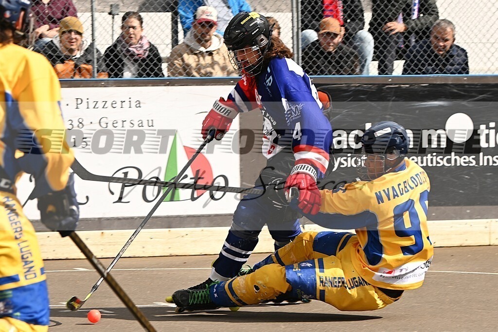 aaaaDSC_2549 | Kaufen Sie Sportbilder im Onlineshop von Andy Scherrer Sportfotografie. Faszinierende Bilder von Sportevents aus der ganzen Schweiz. Fussball, Frauenfussball, Unihockey, Handball, Schwingen und weiteren Sportarten. - Realisiert mit Pictrs.com
