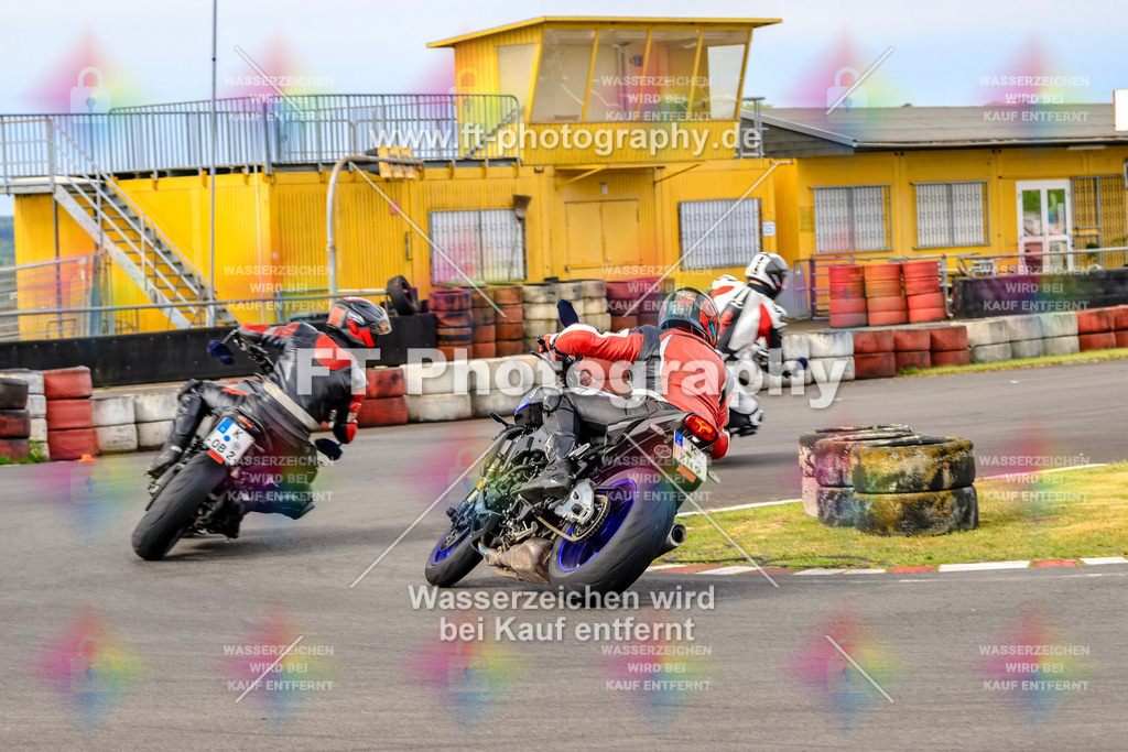 _OTO3292 | Hier findet Ihr Bilder von Touristenfahrten auf der Nürburgring Nordschleife oder von anderen Veranstaltungen die ich besucht habe. Viel Spass beim Durch Schauen 