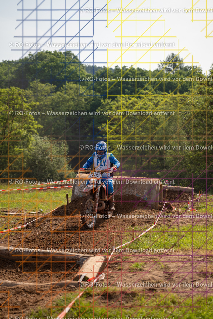 Wolfshausen 4 Lauf -400 | Sportfotografie von RO-Fotos: Motorsport, Motocross, Enduro, Laufveranstaltungen und Triathlon. Professionelle Fotos von Sportlern und Events. - Realisiert mit Pictrs.com