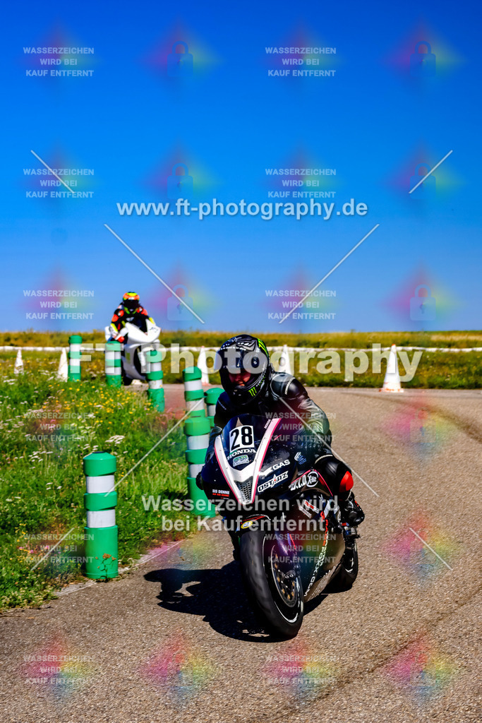 028-2608 | Hier findet Ihr Bilder von Touristenfahrten auf der Nürburgring Nordschleife oder von anderen Veranstaltungen die ich besucht habe. Viel Spass beim Durch Schauen 