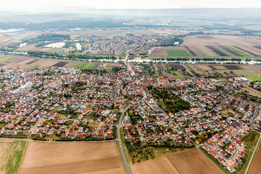 Ortschaft an den Fluss- Uferbereichen des Main | Luftbild: Ortschaft an den Fluss- Uferbereichen des Main in Bergrheinfeld im Bundesland Bayern in Deutschland. Foto: IMG_111331.jpg vom 09.09.2018 durch Werner Riehm/FLY-FOTO.de - Realisiert mit Pictrs.com