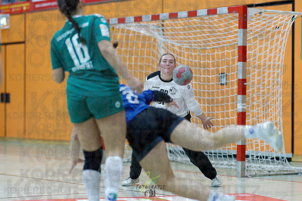 Jugenbundesliga wJB; HSG Kleenheim/Langgöns - SG Kappelwindeck/Steinbach | Jugenbundesliga wJB; HSG Kleenheim/Langgöns - SG Kappelwindeck/Steinbach am 23.11.2025 in Oberkleen (Weidig-Halle)Photo © 2025 - Jörg Heinrich - Realisiert mit Pictrs.com