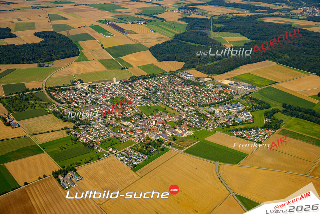 Das Luftbild zeigt :  Beimerstetten - Die Luftaufnahme wurde 2024 vom UL-Flugzeug aus erstellt ( keine Drohne ) - Hochauflösende Luftaufnahme - Für grossformatige Ausdrucke geeignet. Die Geschenkidee !Mit Lizenz und Bildrechte bestellbar
