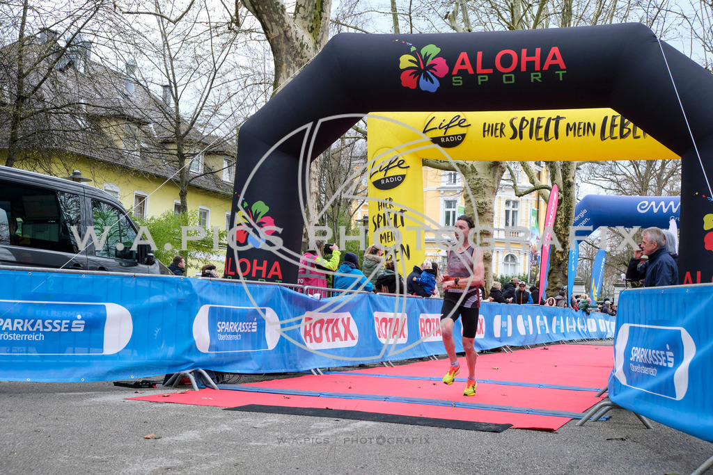 ..... | AUSTRIA, Wels, 30.03.25, ALOHA Wels Halbmarathon, Image Shows: , Foto: Wapics/RING M.