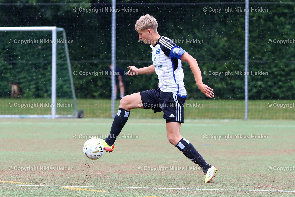 NH_SVEichede_HamburgerSVU21_Testspiel_30062024 | #6 Benjamin William Lamce (Hamburger SV U21)Fußball I Herren I Testspiel I Saison 2024-2025 I SV Eichede - Hamburger SV U21 I 30.06.2024 I Waldstadion Lütjensee