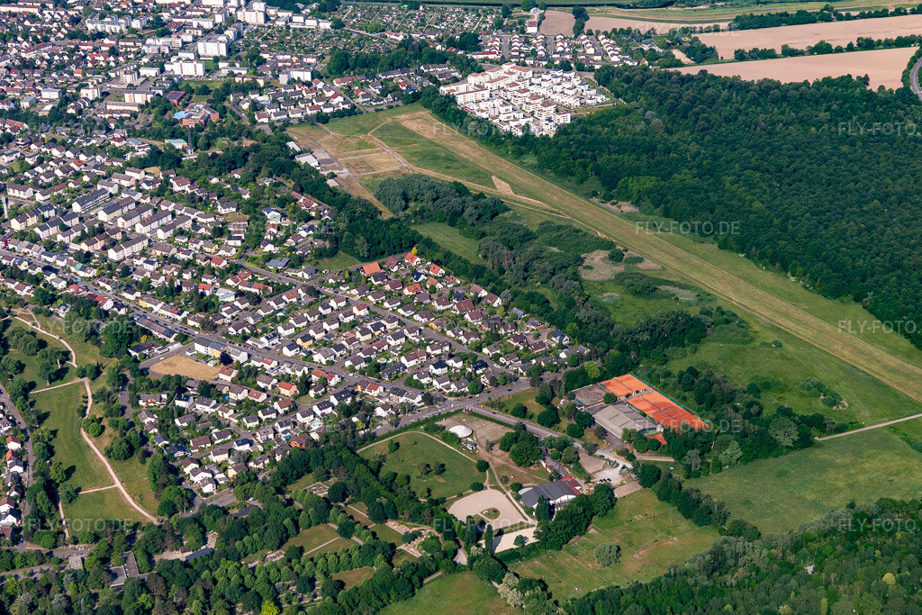 Luftbild: Luftsportgruppe Rastatt e.V. in Rastatt im Bundesland Baden-Württemberg in Deutschland. Foto: IMG_131704.jpg vom 22.05.2022 durch Werner Riehm/FLY-FOTO.deLuftsportgruppe Rastatt e.V