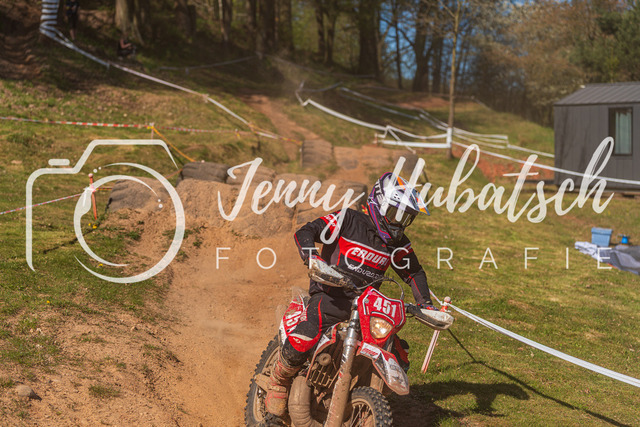 JHF.ECHT.4h.Samstag831 | jennyhubatsch-endurofotografie