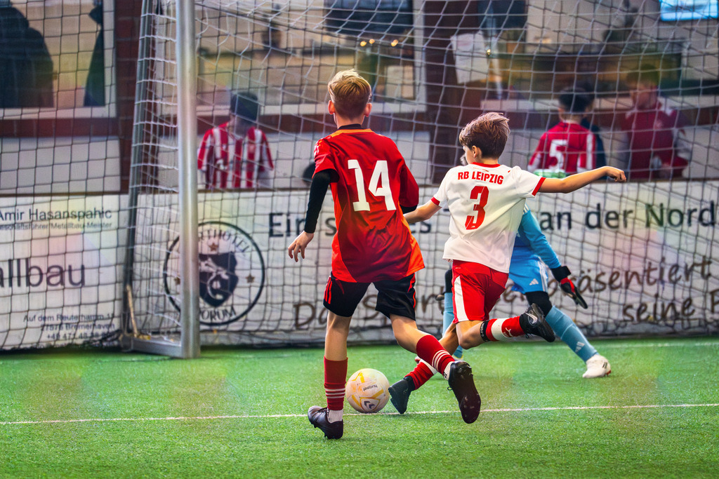 _BLR9294 | Professionelle Fußball- und Sportfotografie. Spielbilder online ansehen und kaufen – Einzelbilder oder komplette Galerien in hoher Qualität. - Realisiert mit Pictrs.com
