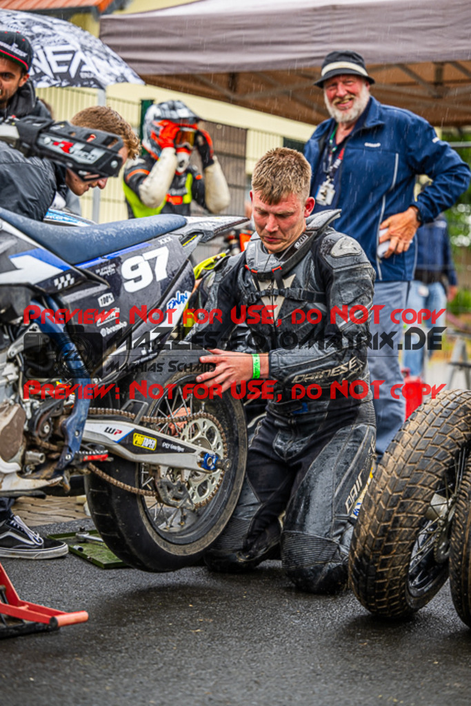 MaZZes_FotoMatrix_230701_9743 | S4