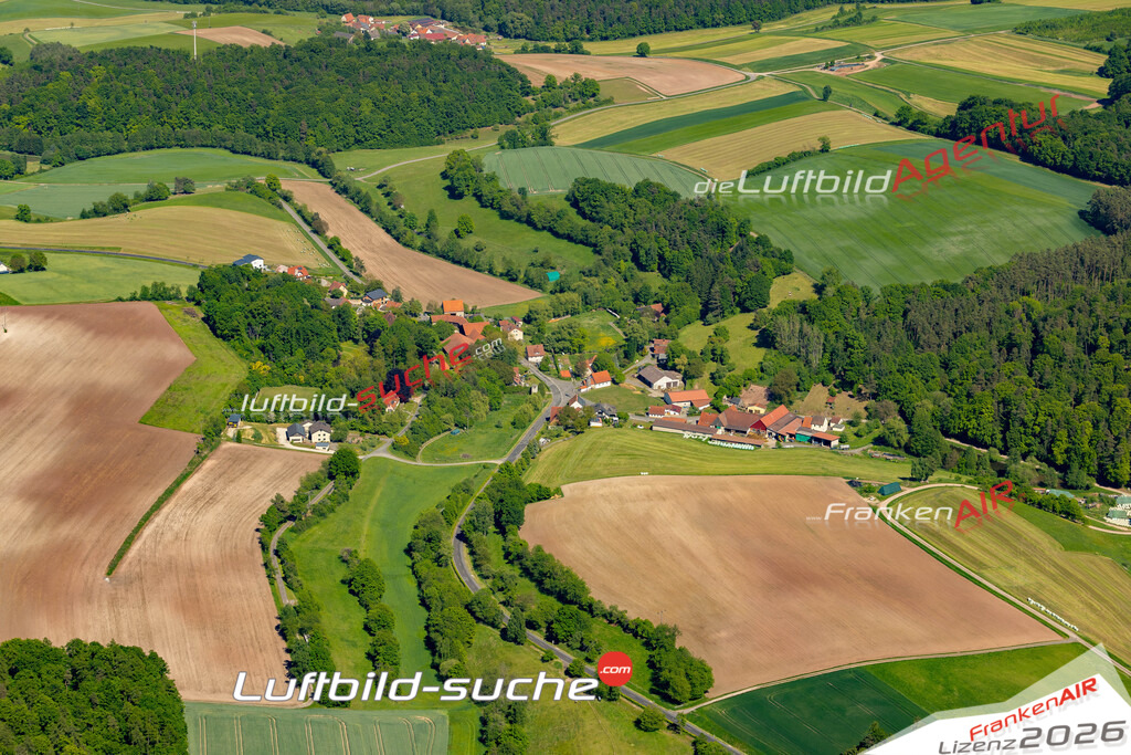 Weißenbrunn Ebern Bild- Das Luftbild wurde 2025 vom UL-Flugzeug heraus erstellt ( keine Drohnen Bilder! ) - Hochauflösende Luftaufnahme -Nicht vergleichbar mit Google Maps oder Satelittenbilder- Die Geschenkidee !Mit Lizenz und Bildrechte bestellbar