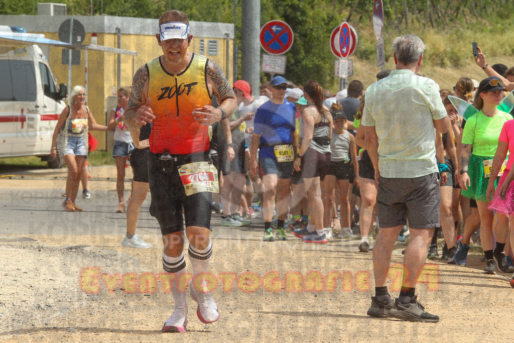 250614_1312_EV4_0671 | Sportfotografie im Rhein-Sieg Kreis, Köln, Bonn, NRW, Rheinland Pfalz, Hessen, etc. Unser Tätigkeitsfeld umfasst den Laufsport vom Volkslauf über den Marathon, Duathlon, Triathon bis zum Ultralauf wie Kölnpfad Ultra oder Schindertrail.