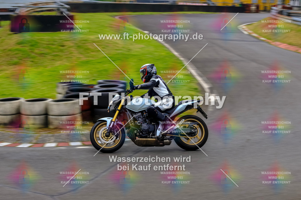 OBK-6018 | Hier findet Ihr Bilder von Touristenfahrten auf der Nürburgring Nordschleife oder von anderen Veranstaltungen die ich besucht habe. Viel Spass beim Durch Schauen 