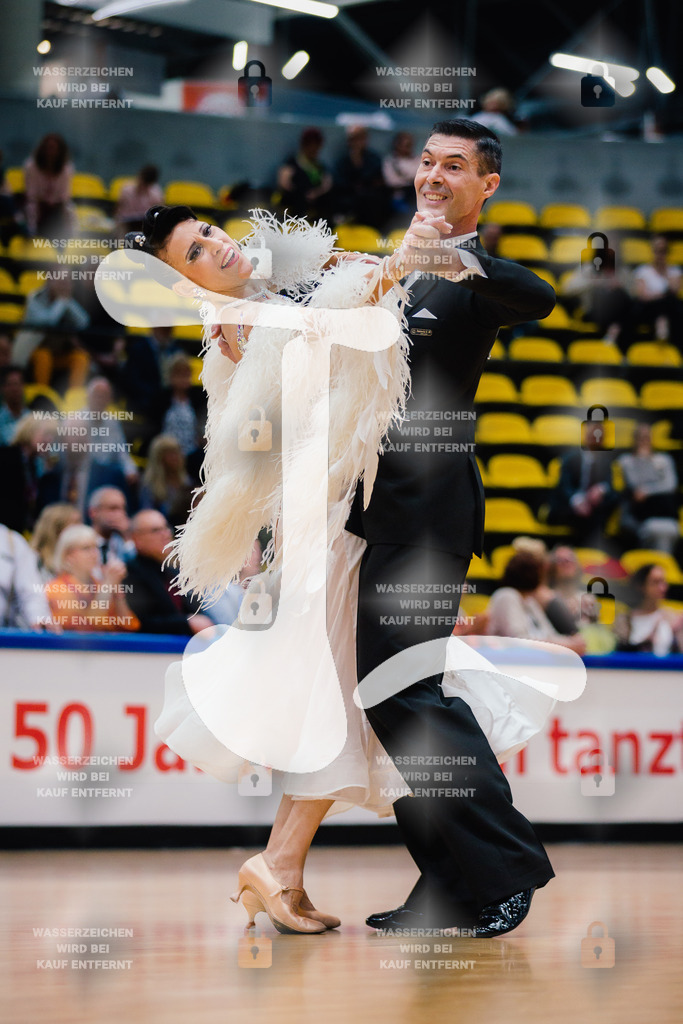 Hessen Tanzt WDSF Open Senior III Standard 2nd (285) Stefano Maraboli _ Laura Donati (Italy)-2025-05-17-0512 | Webshop for digital downloads and prints of dance sport, event & show photographer Julian Link - Realisiert mit Pictrs.com