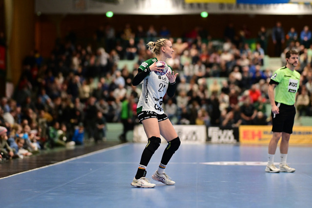 Handball I Frauen I Saison 2024-2025 I 1. HBF I 16. Spieltag I Buxtehuder SV - VfL Oldenburg I 087996 | Der Sportfotograf. - Realisiert mit Pictrs.com