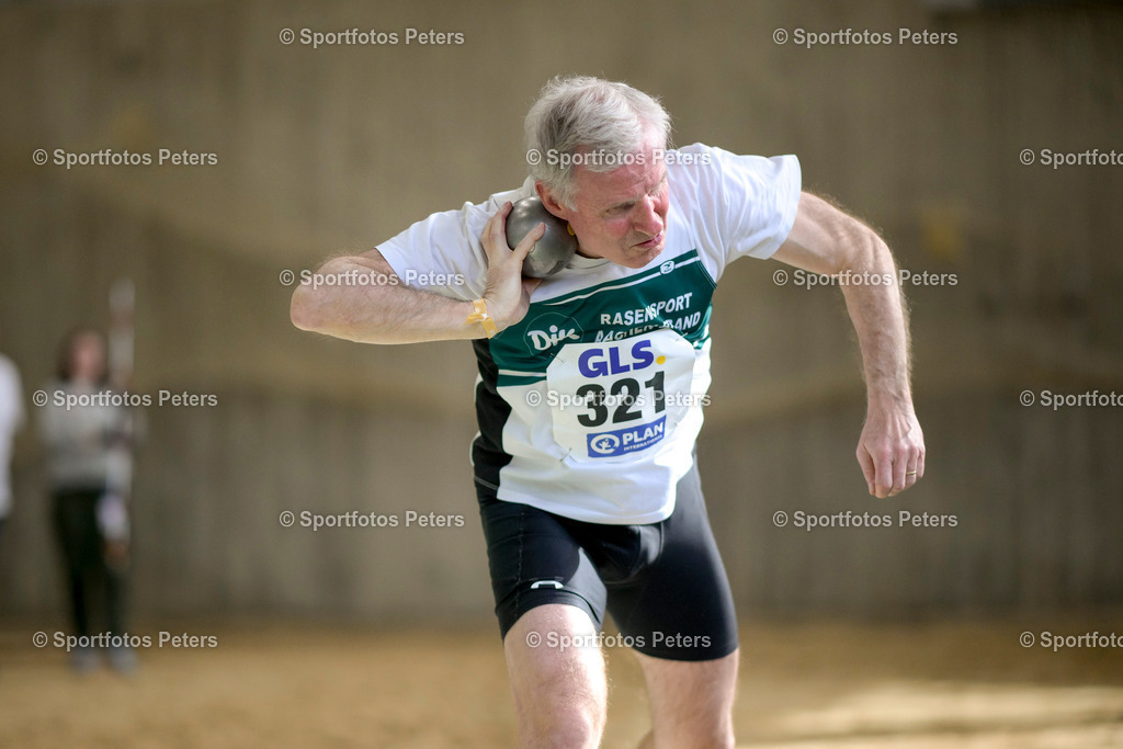 Deutsche Hallenmeisterschaften Masters - Samstag_91 | Deutsche Meisterschaften Halle Masters am 02.03.2024 in Dortmund 

Foto: Kai Peters - Realisiert mit Pictrs.com