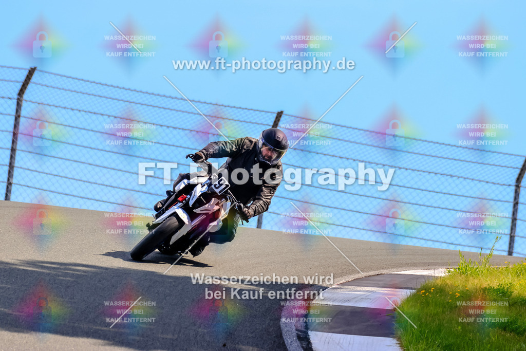 _TCM4201 | Hier findet Ihr Bilder von Touristenfahrten auf der Nürburgring Nordschleife oder von anderen Veranstaltungen die ich besucht habe. Viel Spass beim Durch Schauen 