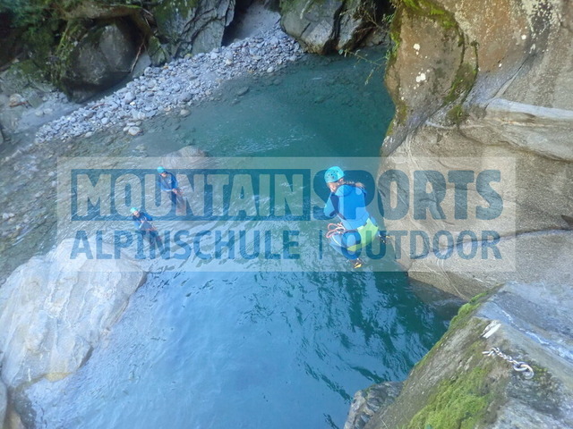 P9190051 | Bestelle die Bilder deines Berg- oder Wasser-Abenteuers mit Mountain Sports bequem von zu Hause aus direkt über unseren Online Fotoshop von pictrs.com. - Realisiert mit Pictrs.com