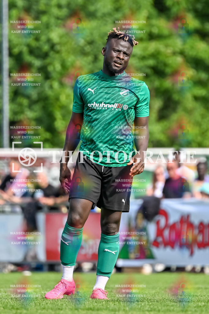 GER, FC Zell - FC Wittlingen, Fussball, Rothaus Bezirkpokal, Finale, Saison 2024/2025, 29.05.2025 | Youssouf ToureGER, FC Zell - FC Wittlingen, Fussball, Rothaus Bezirkpokal, Finale, Saison 2024/2025, 29.05.2025Foto: TH Fotografie/Thomas Hess