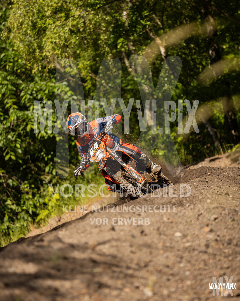866A0989 | mxndyyvipix