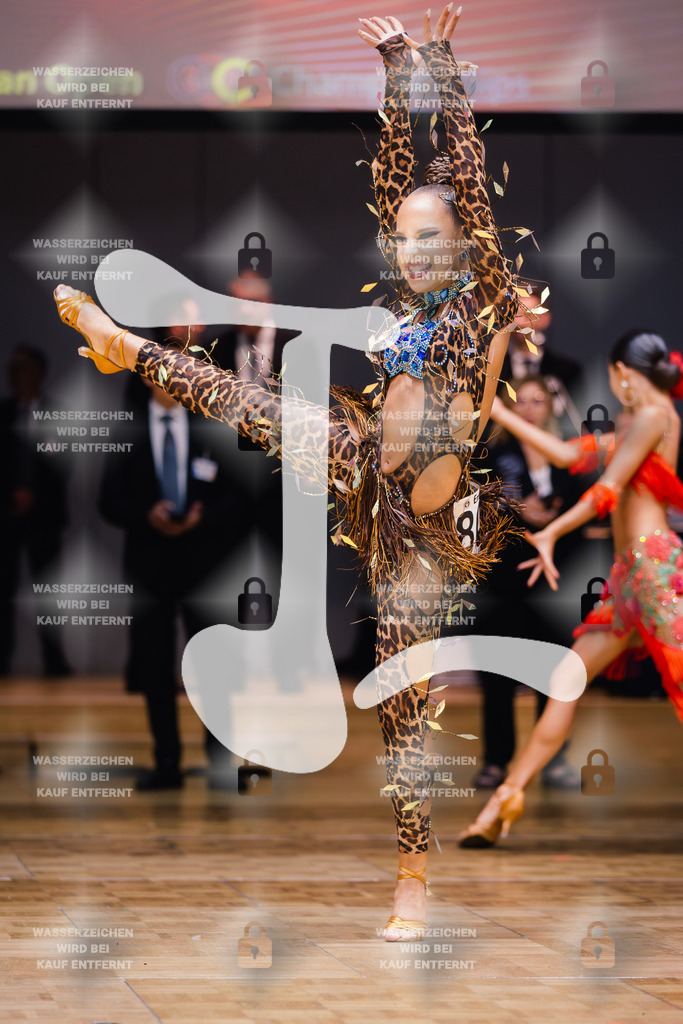 GOC 2025 - WDSF Solo Junior II Latin Female - 2025-08-21-8359 | Webshop for digital downloads and prints of dance sport, event & show photographer Julian Link - Realisiert mit Pictrs.com