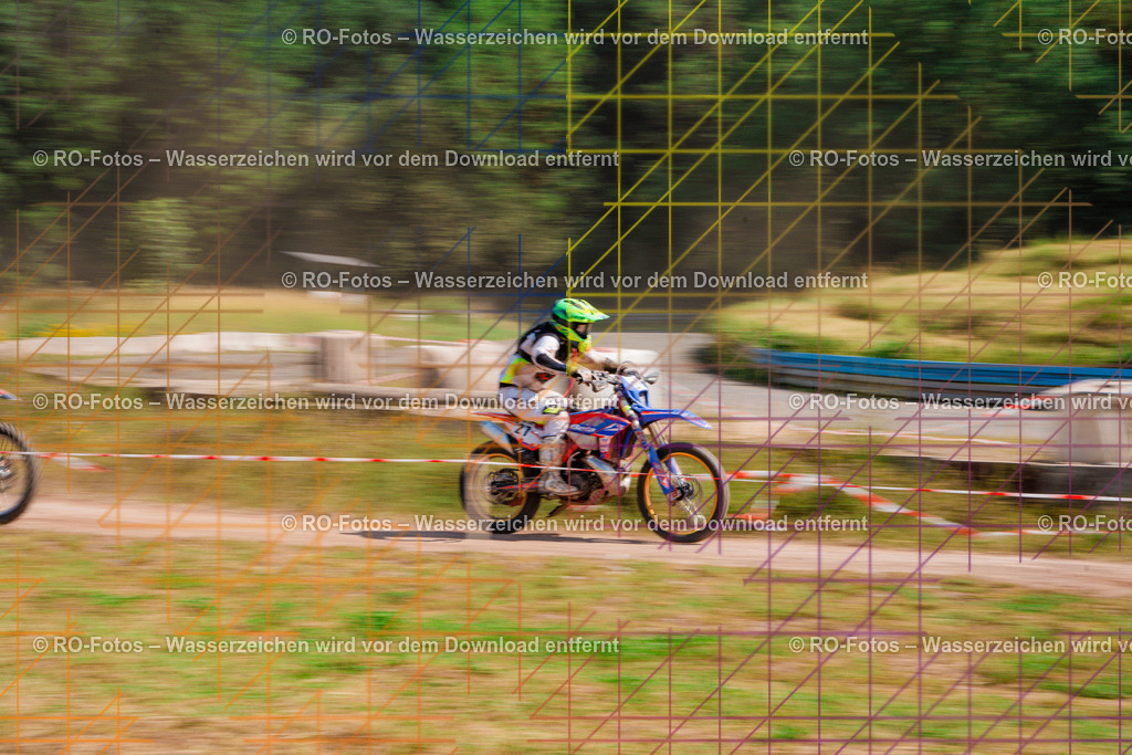 4 Lauf Schlüchtern IGE 2026-1504 | Sportfotografie von RO-Fotos: Motorsport, Motocross, Enduro, Laufveranstaltungen und Triathlon. Professionelle Fotos von Sportlern und Events. - Realisiert mit Pictrs.com