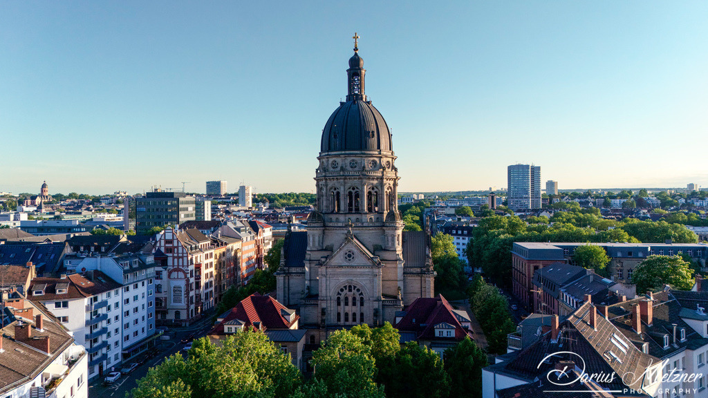 dji_fly_20250507_205200_0406_1746554125135_photo_dng | default