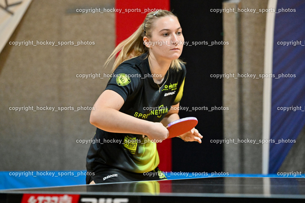 SCO Ossiachersee Bodensdorf vs. SU Spk. Kufstein | Lea Paulin, SCO Ossiachersee Bodensdorf vs. SU Spk. Kufstein, SCO Ossiachersee Bodensdorf vs. SU Spk. Kufstein am 04.10.2024 in Bodensdorf (SCO Halle Bodensdorf), Austria, (Photo by Bernd Stefan)