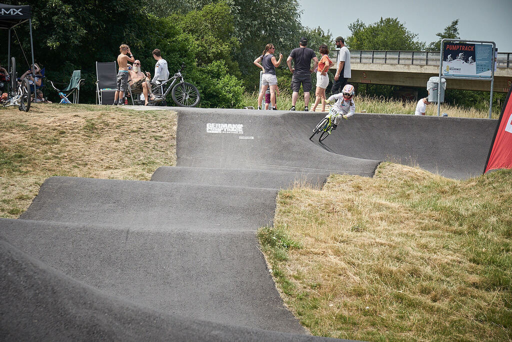 202506251-06 PM25 123@sebastiankopp | German Pumptrack Series - Realisiert mit Pictrs.com