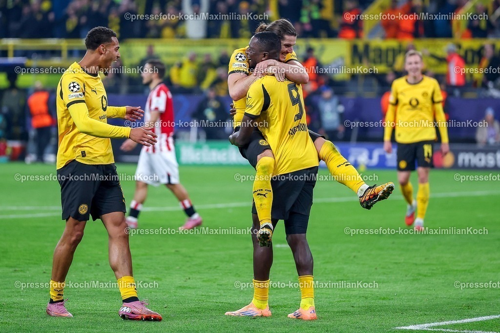 UCL01102501119 | 01.10.2025, Fußball, UEFA Champions League, Borussia Dortmund - Athletic Club Bilbao, BVB Stadion, 2. Spieltag, Saison 2025 2026: Torjubel nach dem Tor zum 3:1 durch Torschütze Marcel Sabitzer (BVB #20)  zusammen mit   Serhou Guirassy (BVB #09) Regulations prohibit any use of photographs as image sequences and or quasi-video.