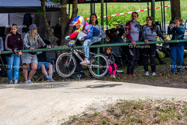 BayBMX2026-06608 | Fotogalerie von Thomas Dettweiler mit Eventbildern und lizenzfreien Fotos. Perfekt als Wandbild, für Büro, Website oder private Nutzung. - Realisiert mit Pictrs.com