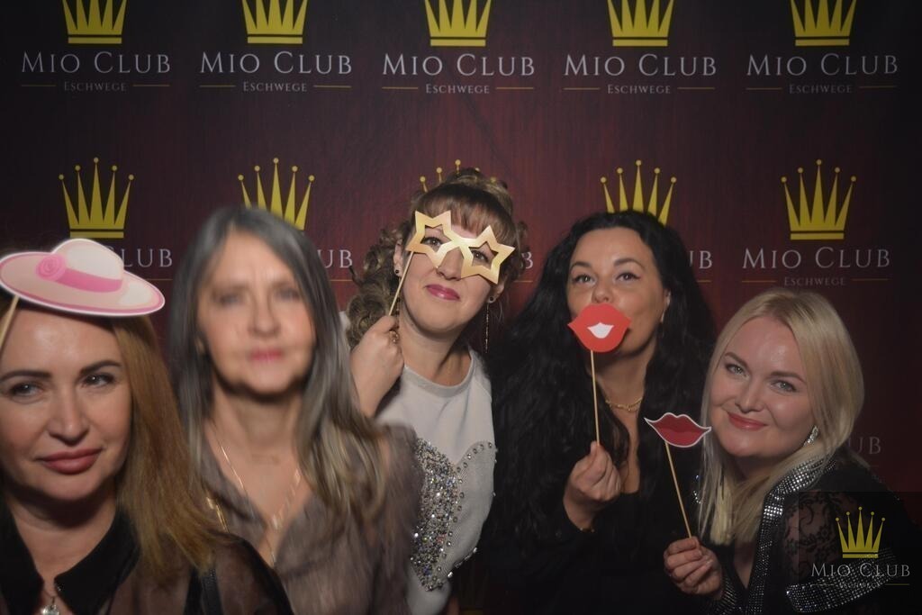 20260720_134245 | Fotobox mieten im Eichsfeld und Werra-Meißner-Kreis – Galaxy Eventservice bietet professionellen Service, Sofortdruck und persönliche Betreuung für Hochzeiten, Firmenfeiern und Events in deiner Region. Jetzt anfragen! - Realisiert mit Pictrs.com
