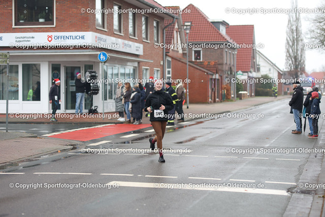 WMLA3401 | Bildershop "Sportfotograf-Oldenburg" mit Fotos von Sportevents in Oldenburg und Umzu. - Realisiert mit Pictrs.com