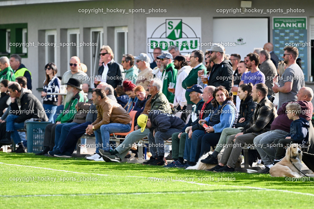 SV Donau Klagenfurt vs. SAK | Besucher SV Donau Sportplatz, SV Donau Klagenfurt vs. SAK, SV Donau Klagenfurt vs. SAK am 11.04.2026 in Klagenfurt (Sportplat Donau ), Austria, (Photo by Bernd Stefan)