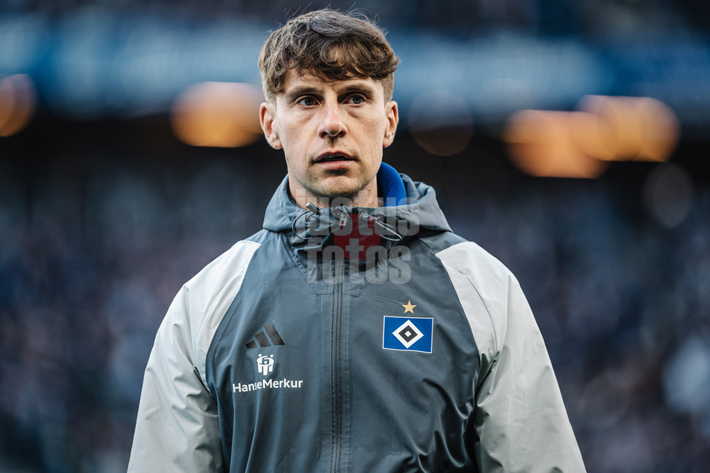 Fußball | Männer | Saison 2024/2025 | 2. Fußball-Bundesliga | 11. Spieltag | Hamburger SV vs. 1. FC Nürnberg | 03.11.2024 | Loic Fave (HSV)