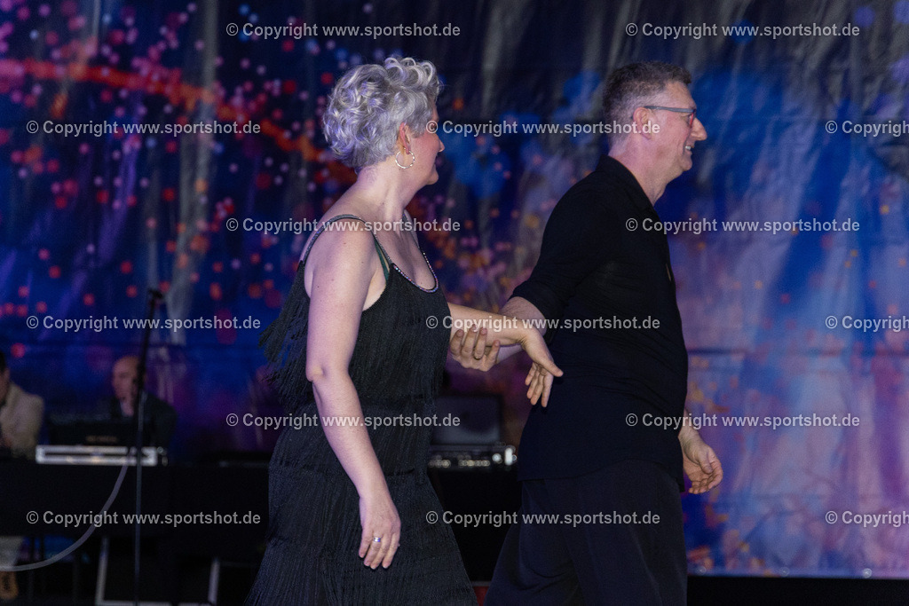 AR6_9970 | Rund um das Thema Sport-Event-Fotografie & individuelle Teilnehmerfotos. Jeder Teilnehmer wird fotografiert.