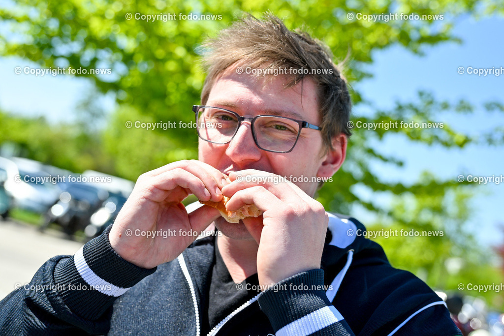 Lets Vespa togehter 2025_ Vespatreffen Neuhofen_ 27.04.2025-274 | 27.04.2025, Neuhofen, Kremsmuenster, AUT, Lets Vespa togehter 2025, Vespatreffen, im Bild Teilnehmer Vespatreffen, Motorsport Stadler©Copyright: Harald Dostal / fodo.media   Alle Bilder honorarfrei