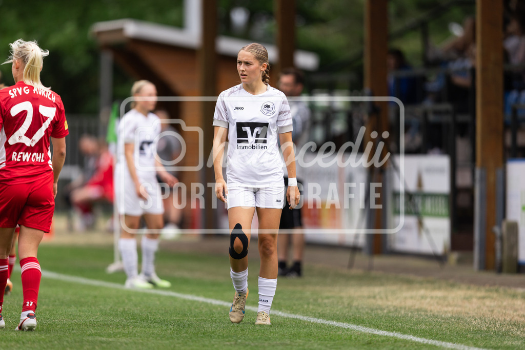 Fußball I Frauen I Testspiel I SpVg Aurich - DJK Arminia Ibbenbüren I 15407 | realhellocedii - Realisiert mit Pictrs.com