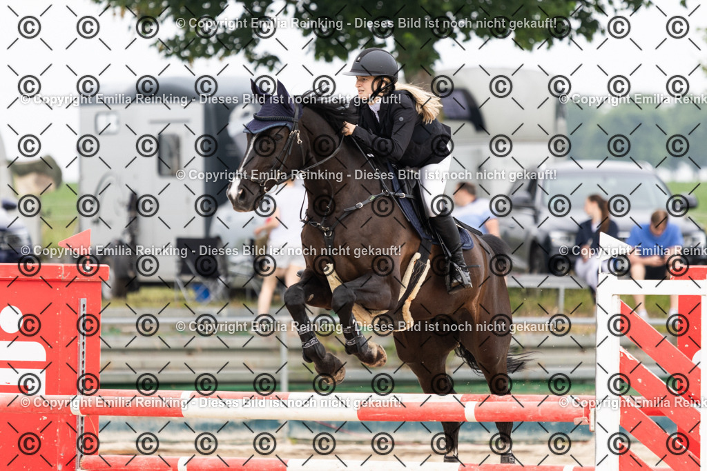 CL5A1922 | Emilia Reinking Fotografie - Realisiert mit Pictrs.com