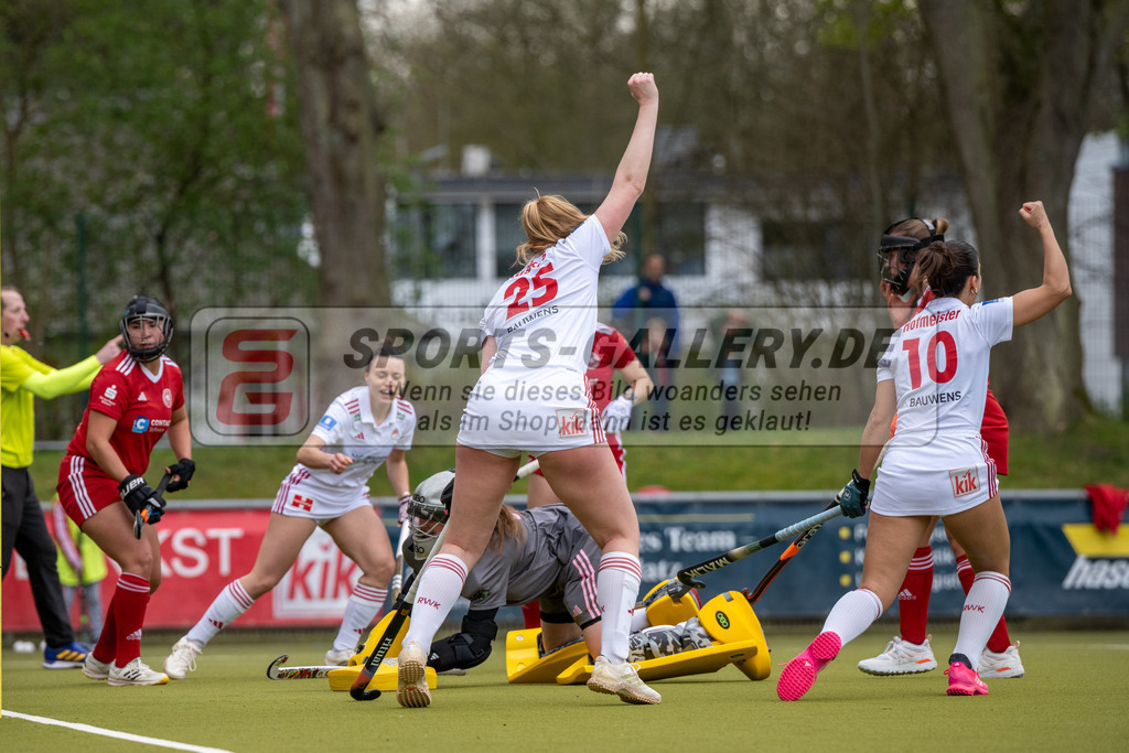 SFE_20260321_0059 | Köln, Deutschland, 21.03.26: Feldhockey 1. Bundesliga Damen zwischen Rot-Weiss Köln - Bremer HC im REWE Sportpark am 21.03.2026 in Köln, Deutschland. (Foto von Stephan Fehrmann)Köln, Germany, 21.03.26: Feldhockey 1. Bundesliga Damen between Rot-Weiss Köln - Bremer HC in REWE Sportpark at 21.03.2026 in Köln, Deutschland. (Foto from Stephan Fehrmann)