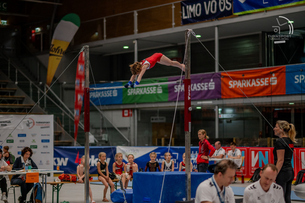 DSC_0300 | "Fussifoto.com – Ihr Ansprechpartner für hochwertige Fotografie! Entdecken Sie kreative Bilder und professionelle Dienstleistungen. Kontaktieren Sie uns für Ihre Projekte!"