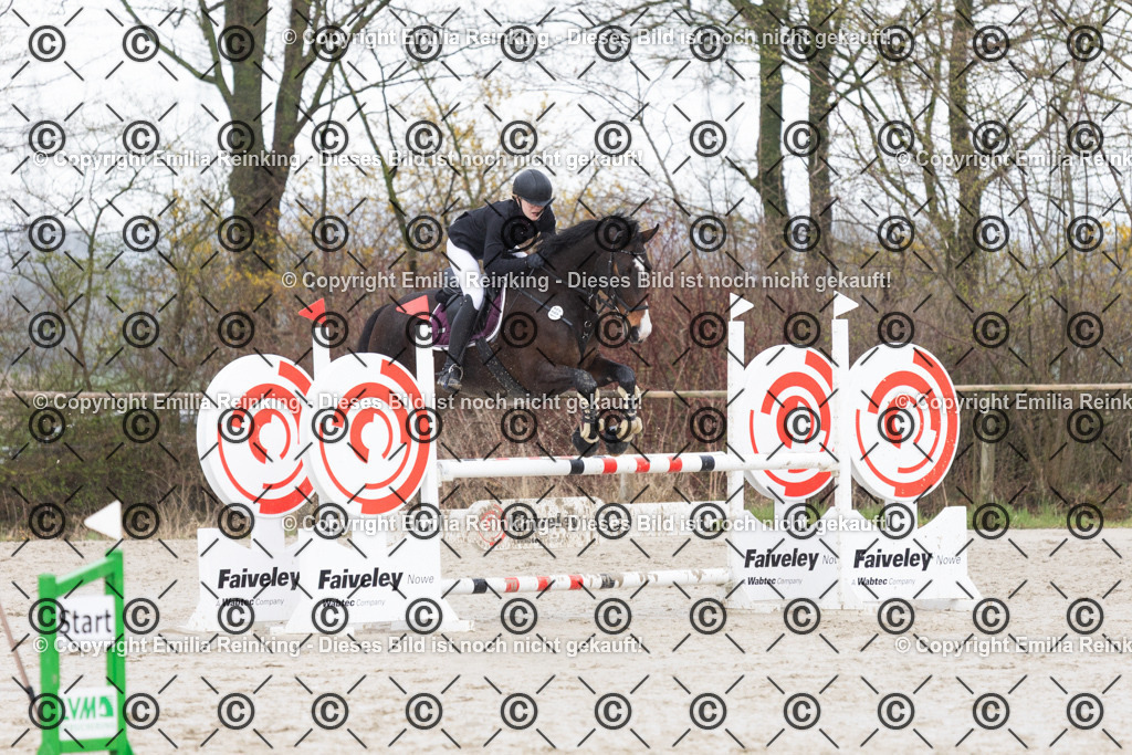 CL5A7110 | Emilia Reinking Fotografie - Realisiert mit Pictrs.com