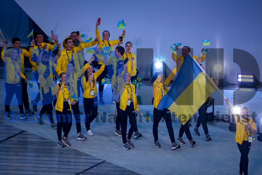 SES_TTGOPC20250716-138 | bond - Realisiert mit Pictrs.com