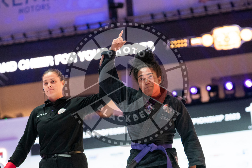 20231108PBB1323 | Fighters compete during the AJP World Professional Championship in the Mubadala Arena in Abu Dhabi, Arab United Emirates, on November 8, 2023.