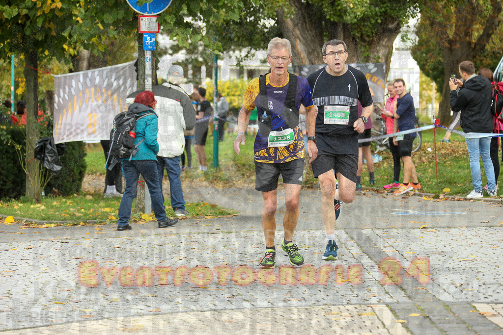 241020_1106_EX1_1030 | Sportfotografie im Rhein-Sieg Kreis, Köln, Bonn, NRW, Rheinland Pfalz, Hessen, etc. Unser Tätigkeitsfeld umfasst den Laufsport vom Volkslauf über den Marathon, Duathlon, Triathon bis zum Ultralauf wie Kölnpfad Ultra oder Schindertrail.